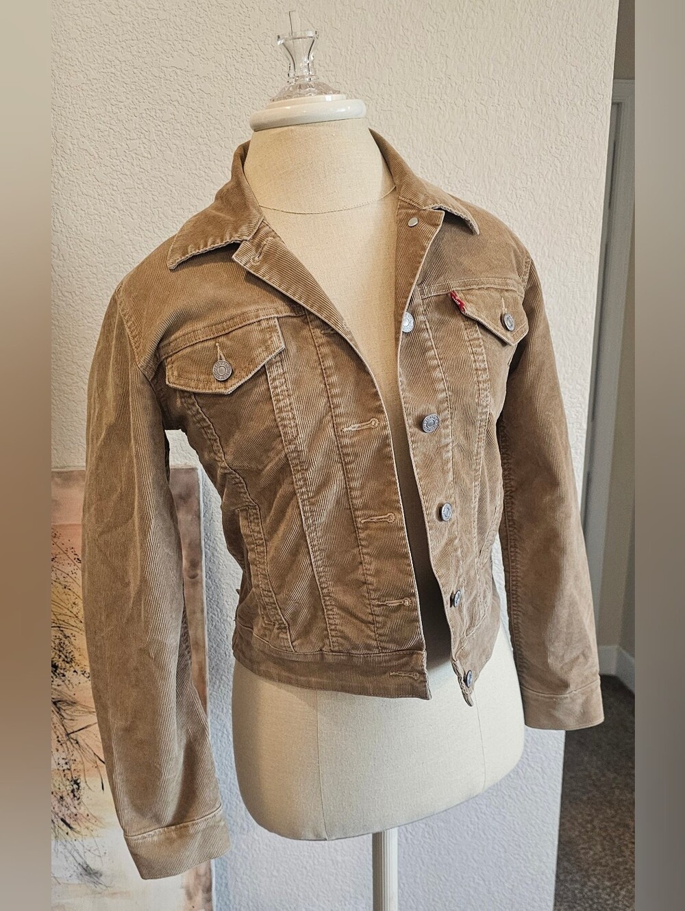 LEVI'S Cordoroy Cropped/Short Button Up Trucker Jacket Womens Small Tan/Brown